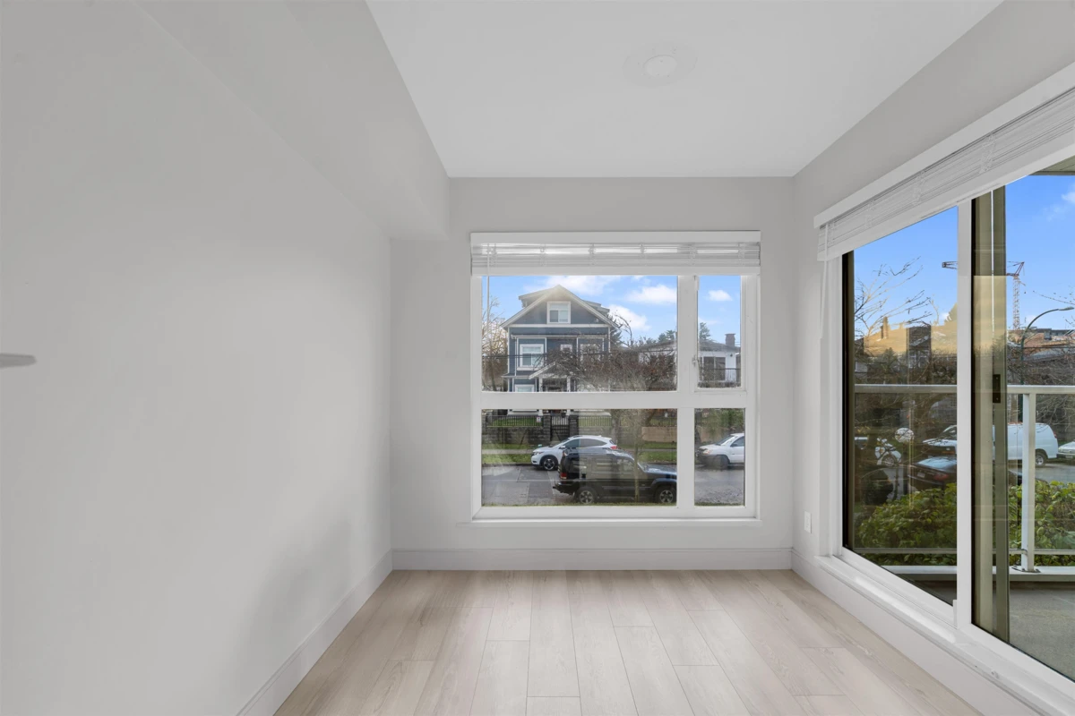 Dining Area Photo of 205 2965 Horley Street, Vancouver, BC