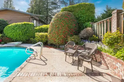Backyard Photo of 2657 Haywood Avenue, West Vancouver, BC