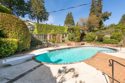 Outdoor Deck Photo of 2657 Haywood Avenue, West Vancouver, BC
