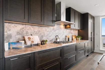 Pantry Photo of 1701 1500 Martin Street, White Rock, BC