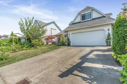 5868 Tyson Road, Chilliwack, BC, Chilliwack — Single Family Residence for sale