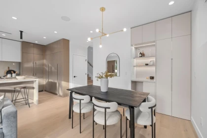 Kitchen Photo of 1 435 E 37th Avenue, Vancouver, BC