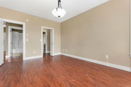 Entry Foyer Photo of 412 9000 Birch Street, Chilliwack, BC