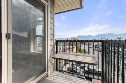 Outdoor Kitchen Photo of 412 9000 Birch Street, Chilliwack, BC