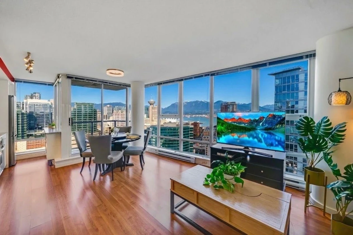 Living Room Photo of 3101 668 Citadel Parade, Vancouver, BC