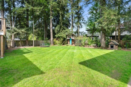 Hot Tub / Spa Photo of 3922 202a Street, Langley, BC