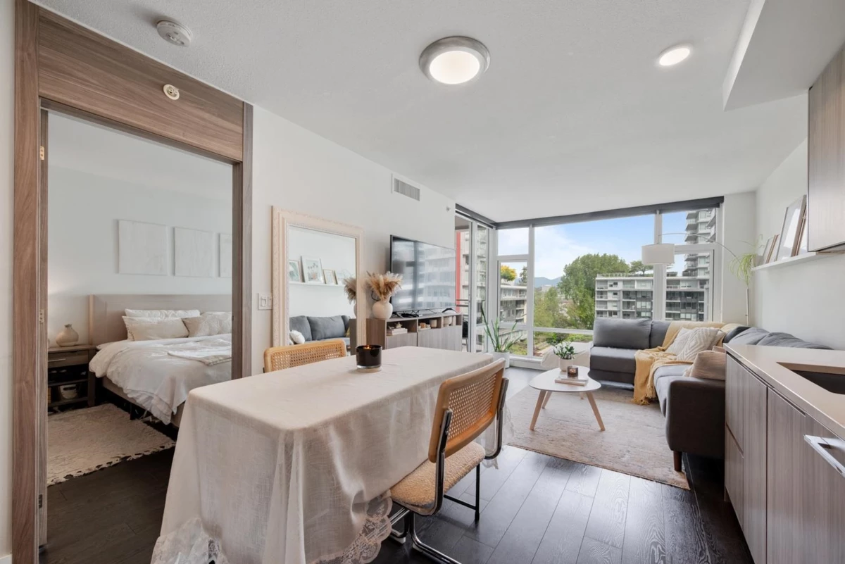 Living Room Photo of 911 8800 Hazelbridge Way, Richmond, BC