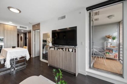 Breakfast Nook Photo of 911 8800 Hazelbridge Way, Richmond, BC