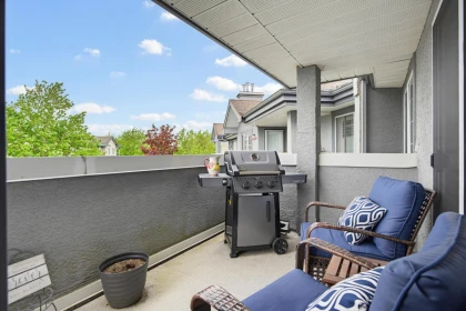 Office / Den Photo of 302 5375 205 Street, Langley, BC