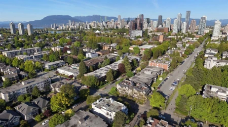 Garden / Landscaping Photo of 103 2110 York Avenue, Vancouver, BC