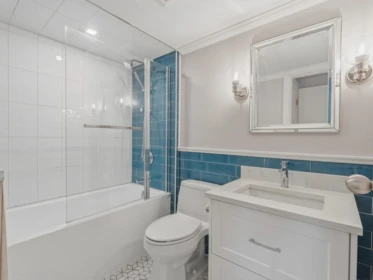 Guest Bathroom Photo of 103 2110 York Avenue, Vancouver, BC