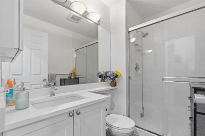 Guest Bathroom Photo of 12 12110 75a Avenue, Surrey, BC