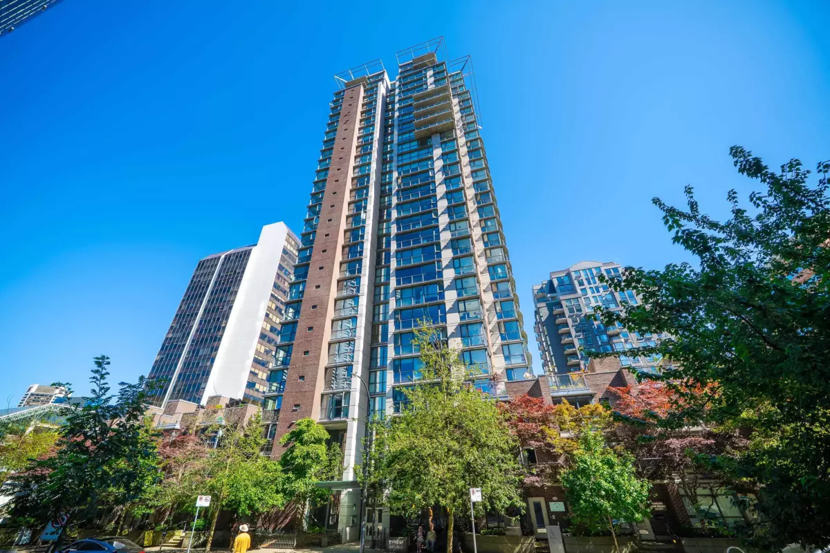 Exterior Rear Photo of 1509 1068 Hornby Street, Vancouver, BC
