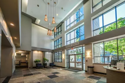 Entry Foyer Photo of 1509 1068 Hornby Street, Vancouver, BC