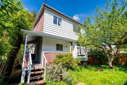Outdoor Deck Photo of 2720 W 24th Avenue, Vancouver, BC