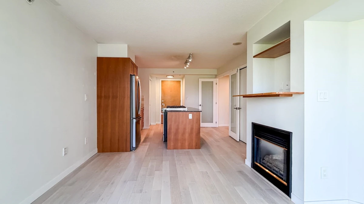 Dining Area Photo of 505 1723 Alberni Street, Vancouver, BC