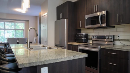 Kitchen Photo of 60 6123 138 Street, Surrey, BC