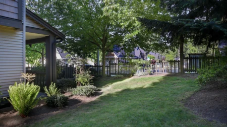 60 6123 138 Street, Surrey, BC, Surrey — Townhouse for sale