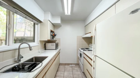 Breakfast Nook Photo of 985 Old Lillooet Road, North Vancouver, BC