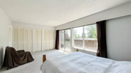 Loft / Bonus Room Photo of 985 Old Lillooet Road, North Vancouver, BC
