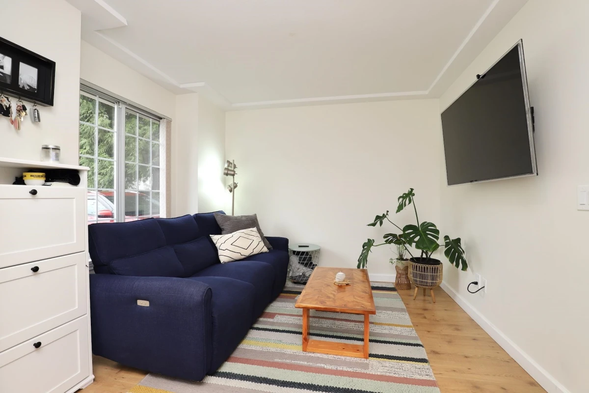 Living Room Photo of 16 21409 Dewdney Trunk Road, Maple Ridge, BC