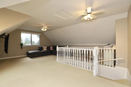 Entry Foyer Photo of 16 21409 Dewdney Trunk Road, Maple Ridge, BC