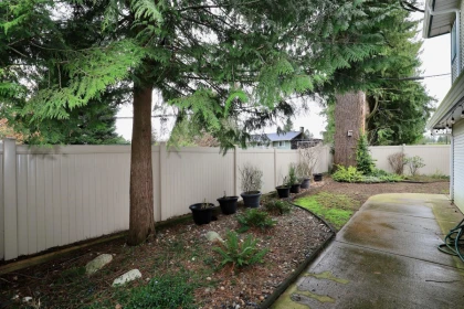 Front Yard Photo of 16 21409 Dewdney Trunk Road, Maple Ridge, BC