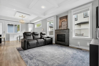 Kitchen Island Photo of 2926 160 Street, Surrey, BC