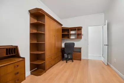 Basement Recreation Room Photo of 225 1150 Quayside Drive, New Westminster, BC