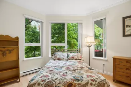 Powder Room Photo of 225 1150 Quayside Drive, New Westminster, BC