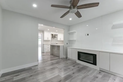 Hallway Photo of 30617 Curlew Drive, Abbotsford, BC