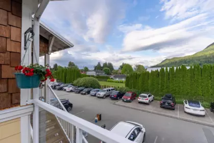 Entry Foyer Photo of 30 42312 Yarrow Central Road, Yarrow, BC