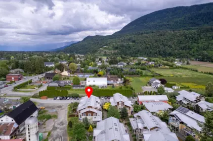 Front Yard Photo of 30 42312 Yarrow Central Road, Yarrow, BC