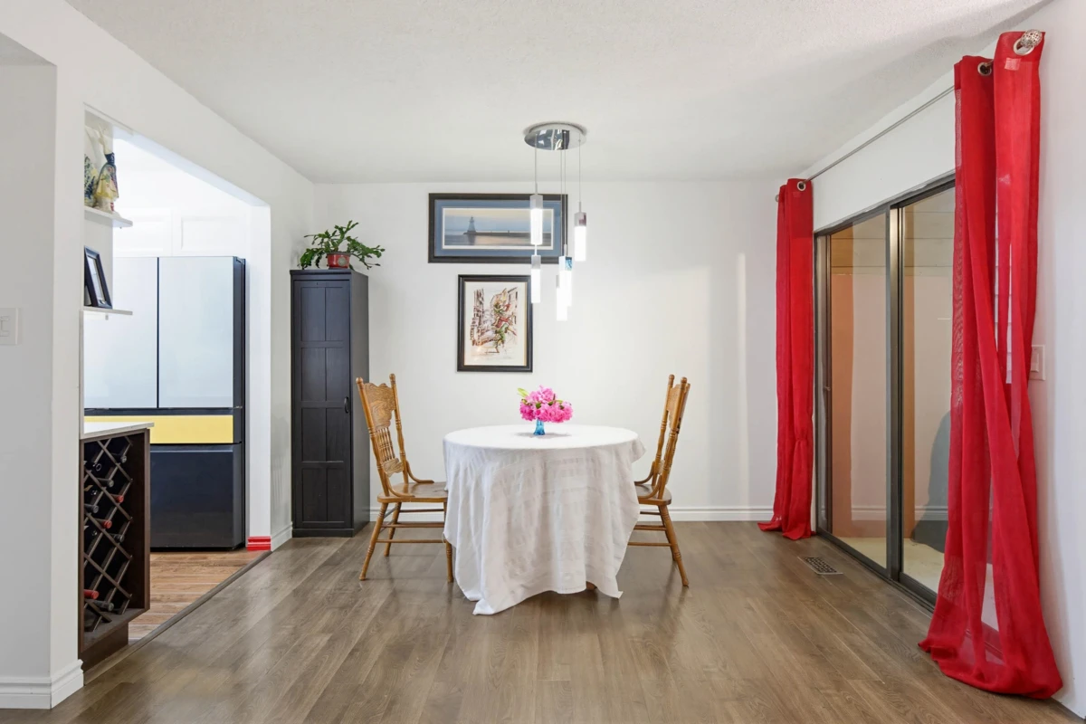 Dining Area Photo of 320 Cornell Way, Port Moody, BC