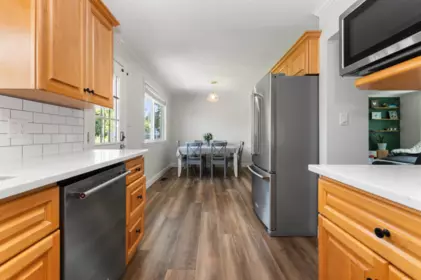 Guest Bathroom Photo of 34529 Ascott Avenue, Abbotsford, BC