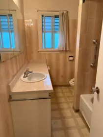 Primary Bathroom Photo of 3140 E 52nd Avenue, Vancouver, BC