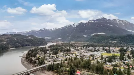 Street View Photo of 385 3rd Avenue, Hope, BC
