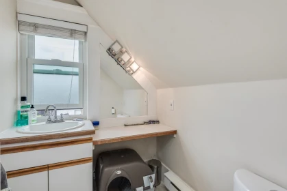 Office / Den Photo of 341 E 58th Avenue, Vancouver, BC