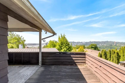 Outdoor Kitchen Photo of 256 Rossmore Court, Coquitlam, BC