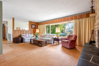Primary Bedroom Photo of 256 Rossmore Court, Coquitlam, BC