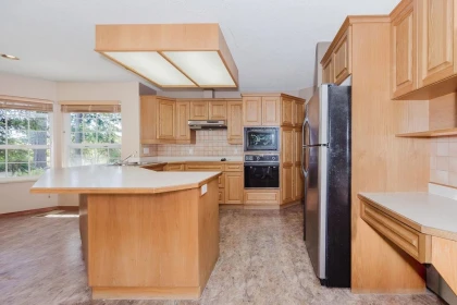 Kitchen Island Photo of 8094 Alderwood Road, Halfmoon Bay, BC