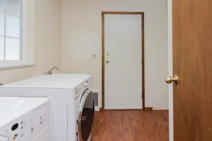 Powder Room Photo of 8094 Alderwood Road, Halfmoon Bay, BC