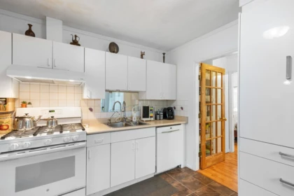 Breakfast Nook Photo of 7566 Dunsmuir Street, Mission, BC