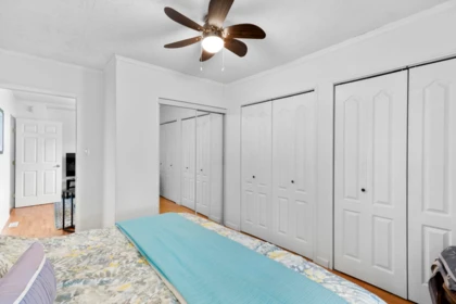 Hallway Photo of 7566 Dunsmuir Street, Mission, BC