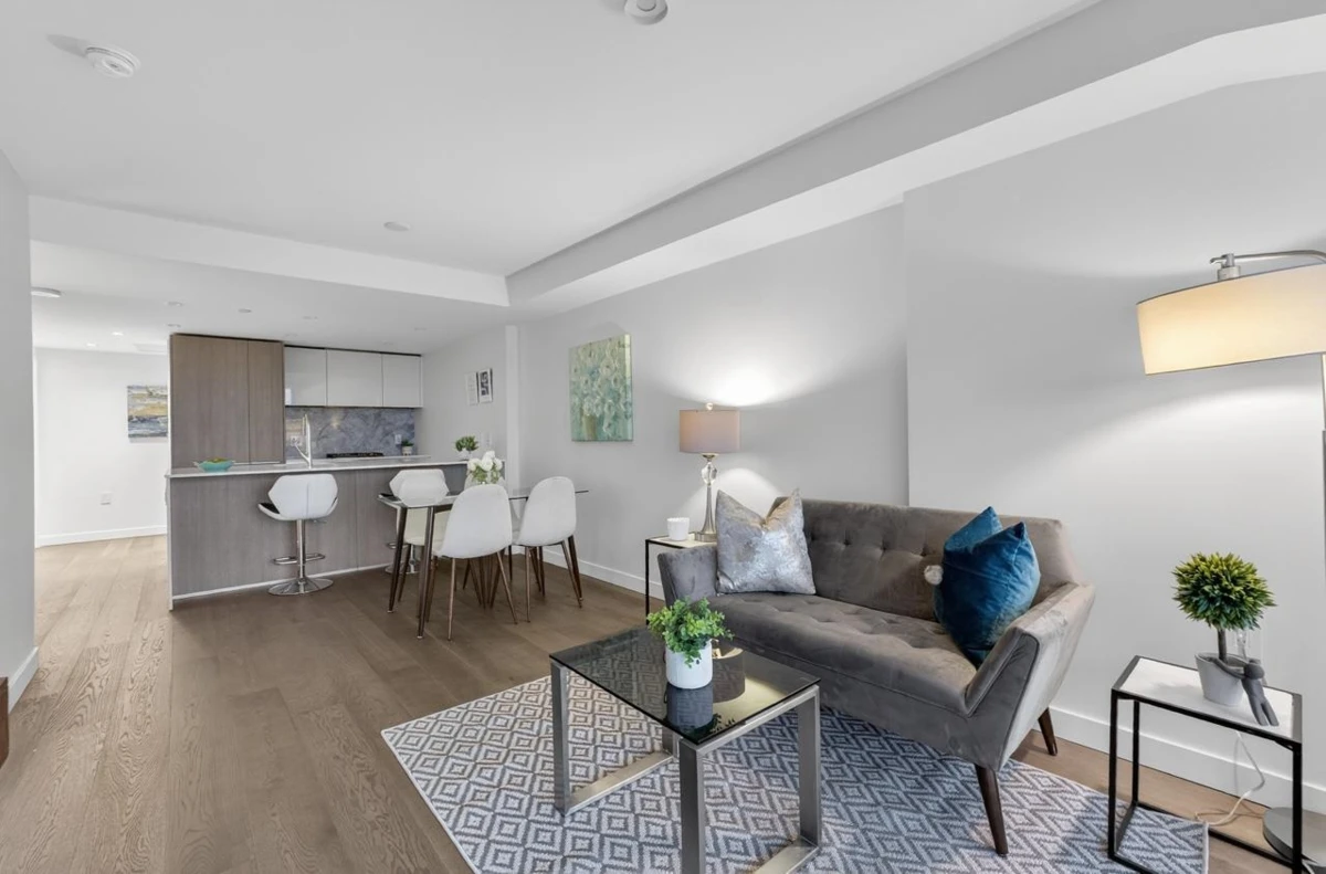 Dining Area Photo of 2701 1111 Richards Street, Vancouver, BC