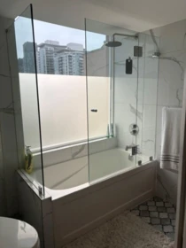Primary Bathroom Photo of 1606 1045 Quayside Drive, New Westminster, BC