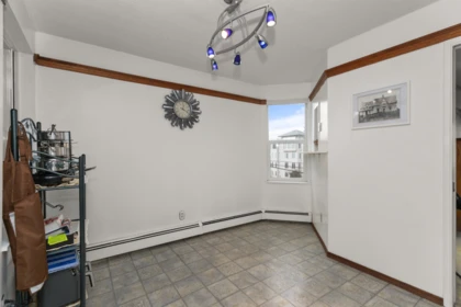 Mudroom Photo of 302 32098 George Ferguson Way, Abbotsford, BC
