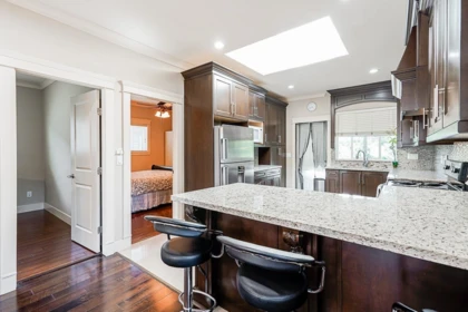 Primary Bathroom Photo of 2708 Boundary Road, Burnaby, BC