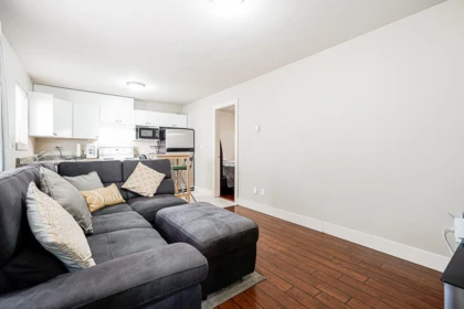 Walk-In Closet Photo of 2708 Boundary Road, Burnaby, BC
