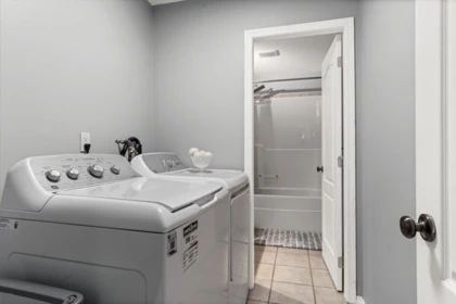 Mudroom Photo of 10 46330 Valleyview Road, Chilliwack, BC